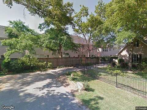 Sky Dweller Dr, Houston, TX 77055