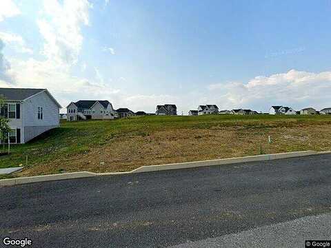 Ripple Dr #61, HANOVER, PA 17331