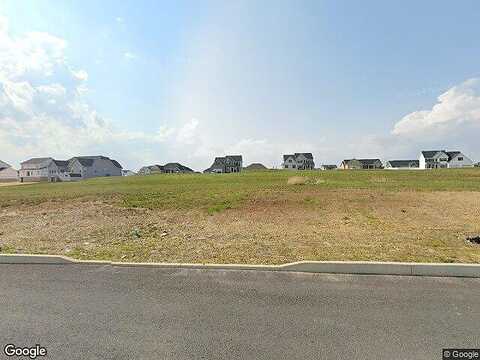 Ripple Dr Unit 60, Hanover, PA 17331
