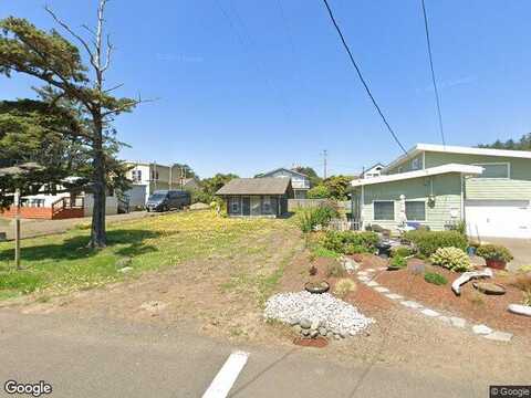 1St St, Yachats, OR 97498