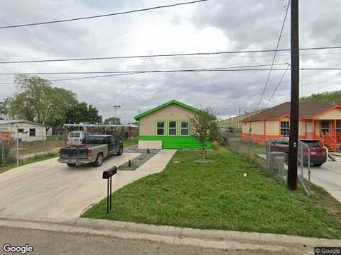 E Wells St, Edinburg, TX 78541