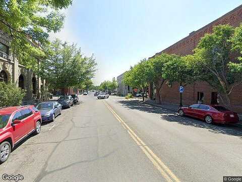 S Walnut St # 302 1/2, Ellensburg, WA 98926