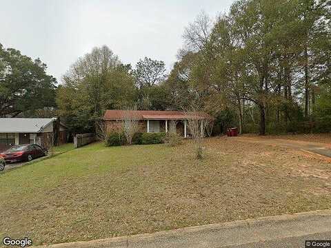James St, Crestview, FL 32536