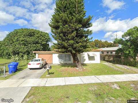 Mayo St, Hollywood, FL 33020