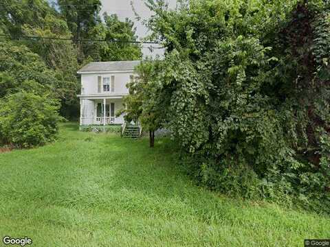 Charlotte St, Phenix, VA 23959