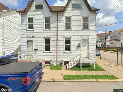 Grant Ave, Verona, PA 15147