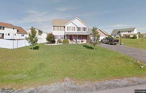 Lorraine Ln # 67, Chambersburg, PA 17202