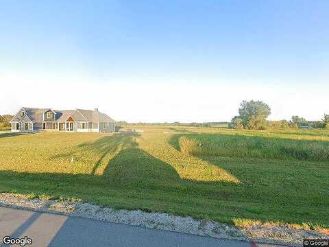 Eastview Dr, Sharon, WI 53585