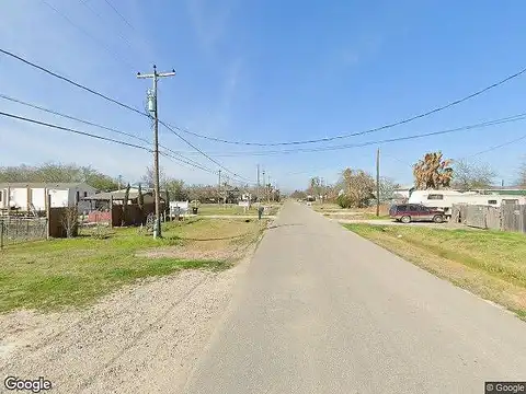 9Th St, Dickinson, TX 77539