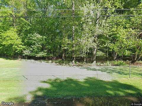 Delhaas Circle, Bristol, PA 19007