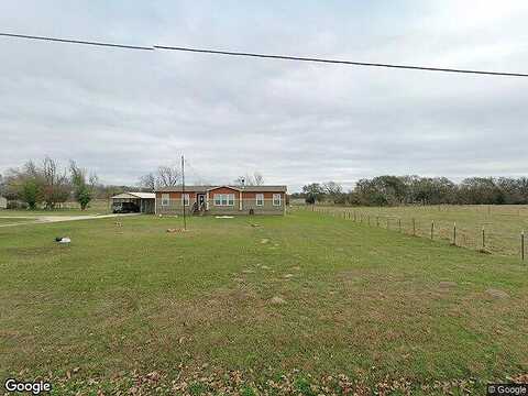 Maple St, Calvert, TX 77837