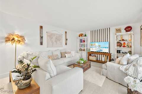 Cedarbend Drive, Fort Myers, FL 33919