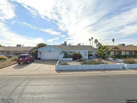 W St Moritz Lane, Phoenix, AZ 85053