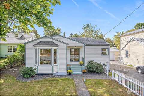 E High Avenue, Bremerton, WA 98337