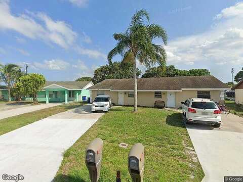 Se Salvatori Rd, Stuart, FL 34997