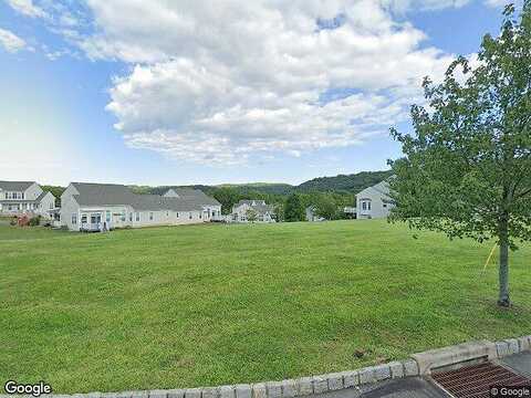 Sonoma Ln Unit 59, Easton, PA 18040
