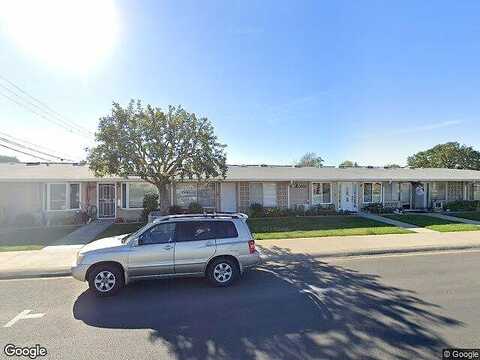 Saint Andrews Dr Apt 151A, Seal Beach, CA 90740