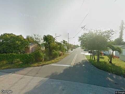 Ne 2Nd St, Hallandale, FL 33009