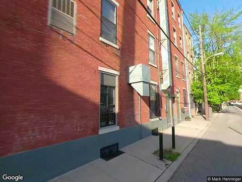 S 8Th St Side 1, Philadelphia, PA 19147