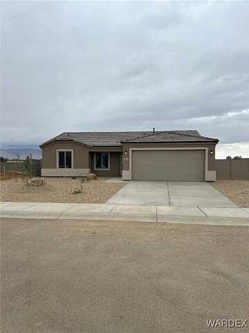 E Double O Drive, Kingman, AZ 86409