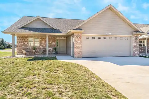 E Plank Circle, Appleton, WI 54915