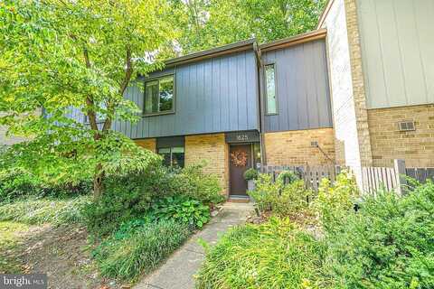 Ivy Oak Square, Reston, VA 20190