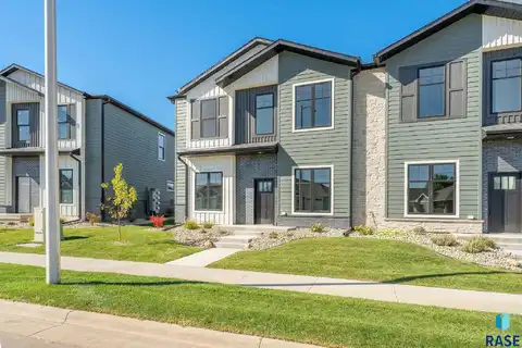 Shoreline, SIOUX FALLS, SD 57107