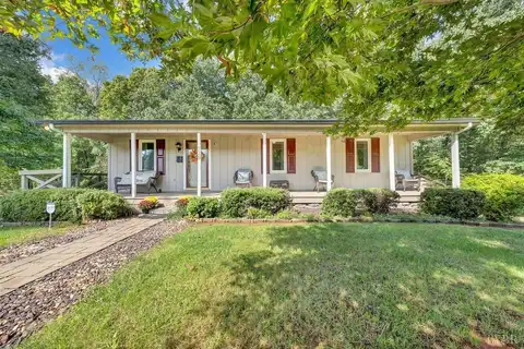 Lovely Valley, WIRTZ, VA 24184