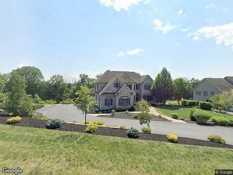 Foxfire, LEWISBERRY, PA 17339