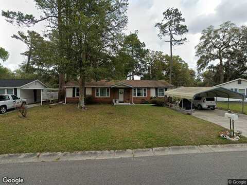 Betty, SAVANNAH, GA 31406