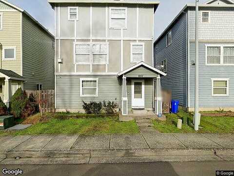 Ash, PORTLAND, OR 97233