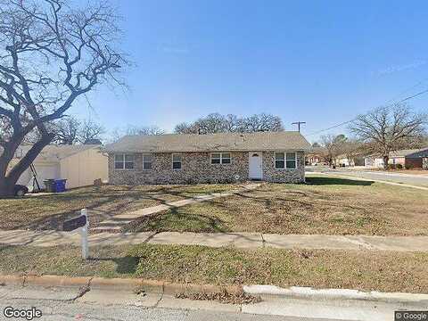 Alicia, BALCH SPRINGS, TX 75180
