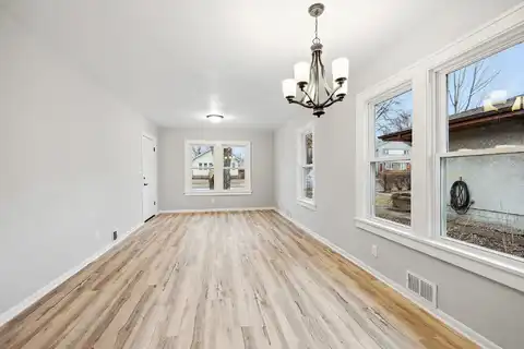 Jenks, SAINT PAUL, MN 55106