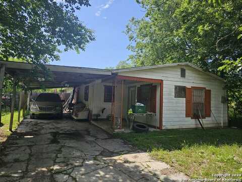 Novella, ADKINS, TX 78101