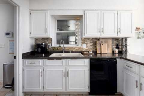 Lokey, COLUMBUS, GA 31904