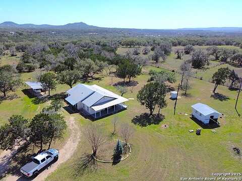 Tesoro, PIPE CREEK, TX 78063