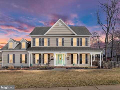 Melissa, WINCHESTER, VA 22602