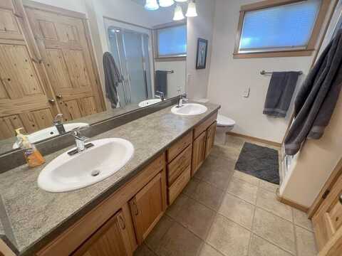 Oakridge, LA PINE, OR 97739