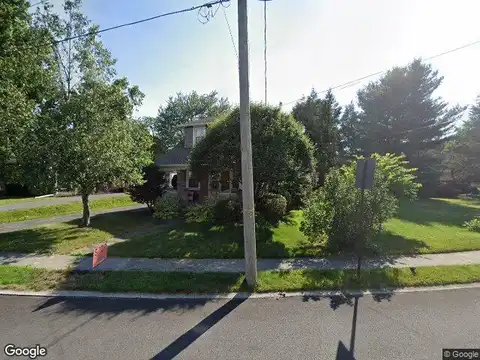 Royal, YORK, PA 17402