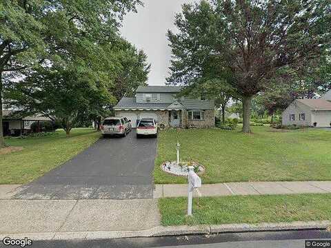 Hunter Hill, LANSDALE, PA 19446