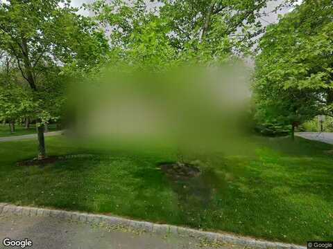 Penn Oak, AMBLER, PA 19002