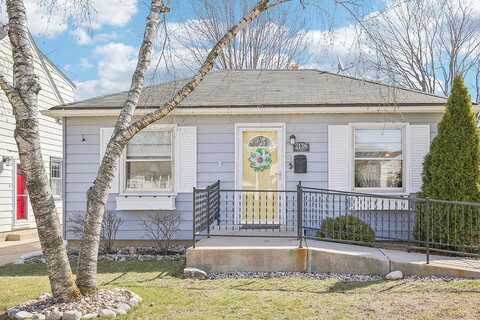 97Th, MILWAUKEE, WI 53227