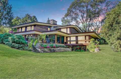 Quixote, LAKELAND, MN 55043