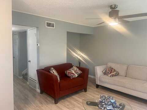 Carrier, GRAND PRAIRIE, TX 75051