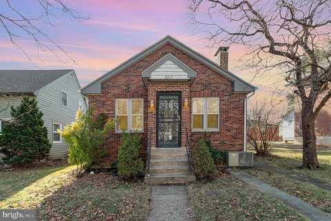 Harvard, CAMP HILL, PA 17011