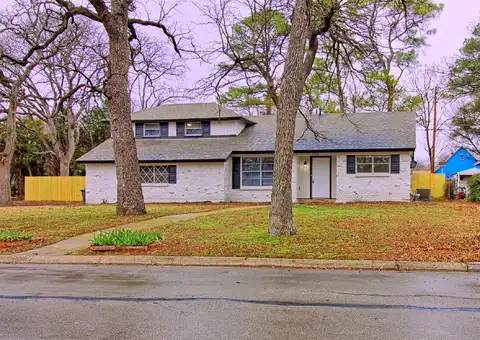 Falcon, FOREST HILL, TX 76119
