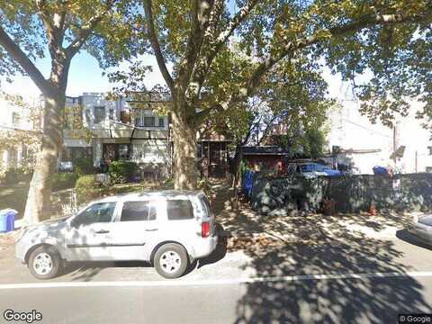 Walnut, PHILADELPHIA, PA 19139