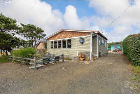 Marine, YACHATS, OR 97498