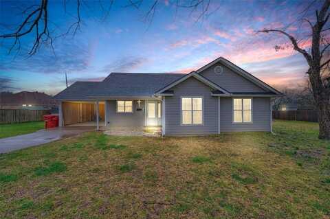 12Th, HONEY GROVE, TX 75446