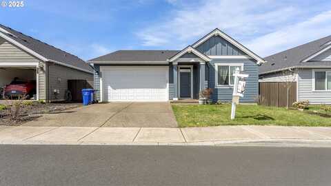 Broadway, ESTACADA, OR 97023